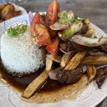 Ceviche 19 - Lomo Saltado - Peruvian Near Me - Anaheim, California