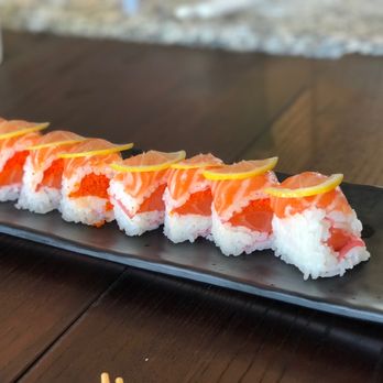Toro sushi - Jesty Salmon roll ! Love the tobiko and thin lemon on top ! - Sushi Bars Near Me - Henderson, Nevada Toro sushi - Jesty Salmon roll ! Love the tobiko and thin lemon on top ! - Sushi Bars Near Me - Henderson, Nevada