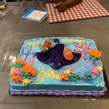 Lucky - Birthday cake - Grocery Near Me - Pleasanton, California