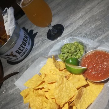 La Reforma Brewery - Breweries Near Me - Albuquerque, New Mexico