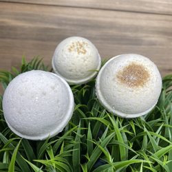 Lavish Beauty Bar & Boutique - Farmhouse Fresh Bath Bombs