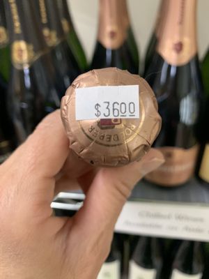 Roederer Estate by null