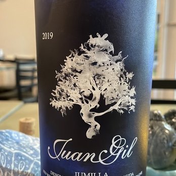 Boca Fish House - A very easy to drink Tempranillo style wine. - Seafood Near Me - Boca Raton, Florida