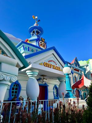 Mickey's Toontown by null