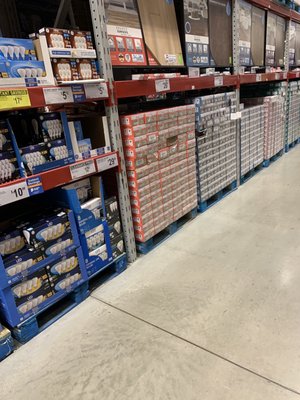 Sam's Club by null
