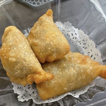 Niyom Thai Kitchen - Curry Puff - Thai Near Me - Flushing, New York