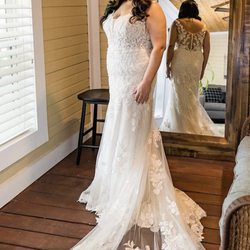 Aaris Knoelle Designs - Wedding Gown Alterations