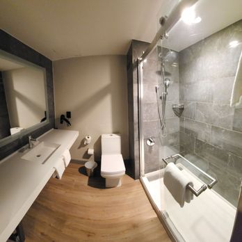Ac Hotel - Pleasanton - Bathroom, wide angle - Hotels Near Me - Pleasanton, California Ac Hotel - Pleasanton - Bathroom, wide angle - Hotels Near Me - Pleasanton, California
