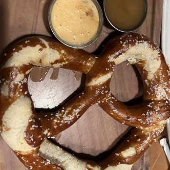 Finney's Crafthouse - Stevenson Ranch - OMGGGGGG - New American Near Me - Stevenson Ranch, California