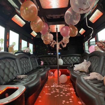 Southwest Limousines - Limos Near Me - Lakeside, California Southwest Limousines - Limos Near Me - Lakeside, California