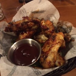 Harvester - BBQ chicken wings