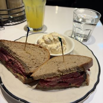 Saul's Restaurant & Delicatessen - Pastrami on Rye - Delis Near Me - Berkeley, California Saul's Restaurant & Delicatessen - Pastrami on Rye - Delis Near Me - Berkeley, California