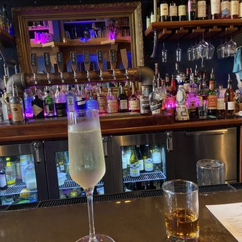 The Inn at 2nd & C - after dinner drinks - Hotels Near Me - Eureka, California The Inn at 2nd & C - after dinner drinks - Hotels Near Me - Eureka, California