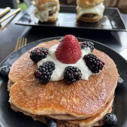Lemon ricotta pancakes