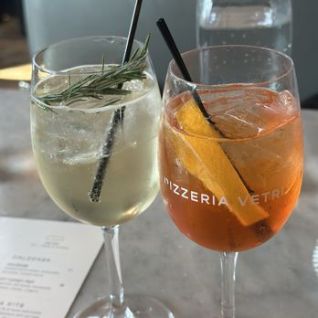 Pizzeria Vetri - Hugo and Aperol spritz - Pizza Near Me - Devon, Pennsylvania