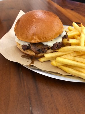 Mission Street Food by null