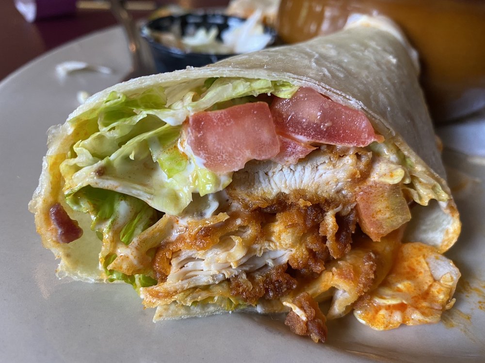 J’S CORNER RESTAURANT & LOUNGE Updated October 2024 57 Photos & 128