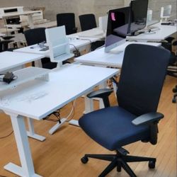 Pallares Office Furniture and Liquidators - We Sell New And Used Office Furniture. From 20 Employees To 100 We Got You Covered From Start To Finish !!! Serving The Bay Area Since 1989