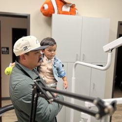 Hi 5 Dental: Dentistry for Kids! - That giant Nemo though. Our family needs it.