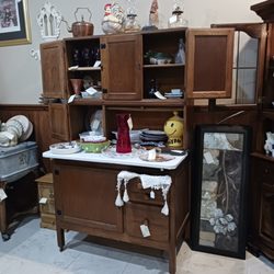 Amanda Ann's Antiques