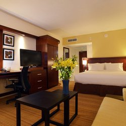 Courtyard by Marriott Toluca Tollocan