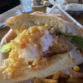 The Juicy Seafood - Shrimp Po' Boy Sandwich - Seafood Near Me - Mobile, Alabama
