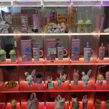 Ume Tea - Display of merch and decor - Bubble Tea Near Me - Fremont, California Ume Tea - Display of merch and decor - Bubble Tea Near Me - Fremont, California