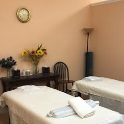 Cozy Spa Massage - What better way to give that gift than share that gift in our inviting Couples Massage Rooms...