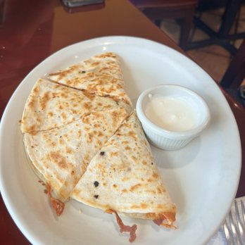 Frida's Hawaii - Chicken quesadilla - Tacos Near Me - Ewa Beach, Hawaii Frida's Hawaii - Chicken quesadilla - Tacos Near Me - Ewa Beach, Hawaii