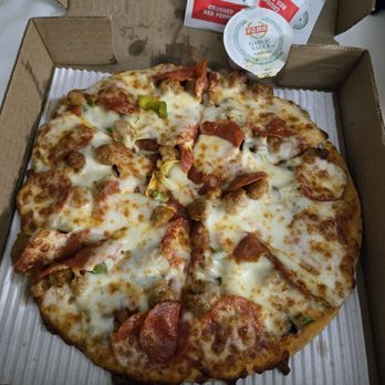 Cow Pies Pizza - Small deluxe - Pizza Near Me - Byron, Georgia
