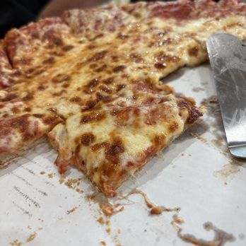 BELLACINO'S PIZZA & GRINDERS - Updated December 2025 - 41 Photos