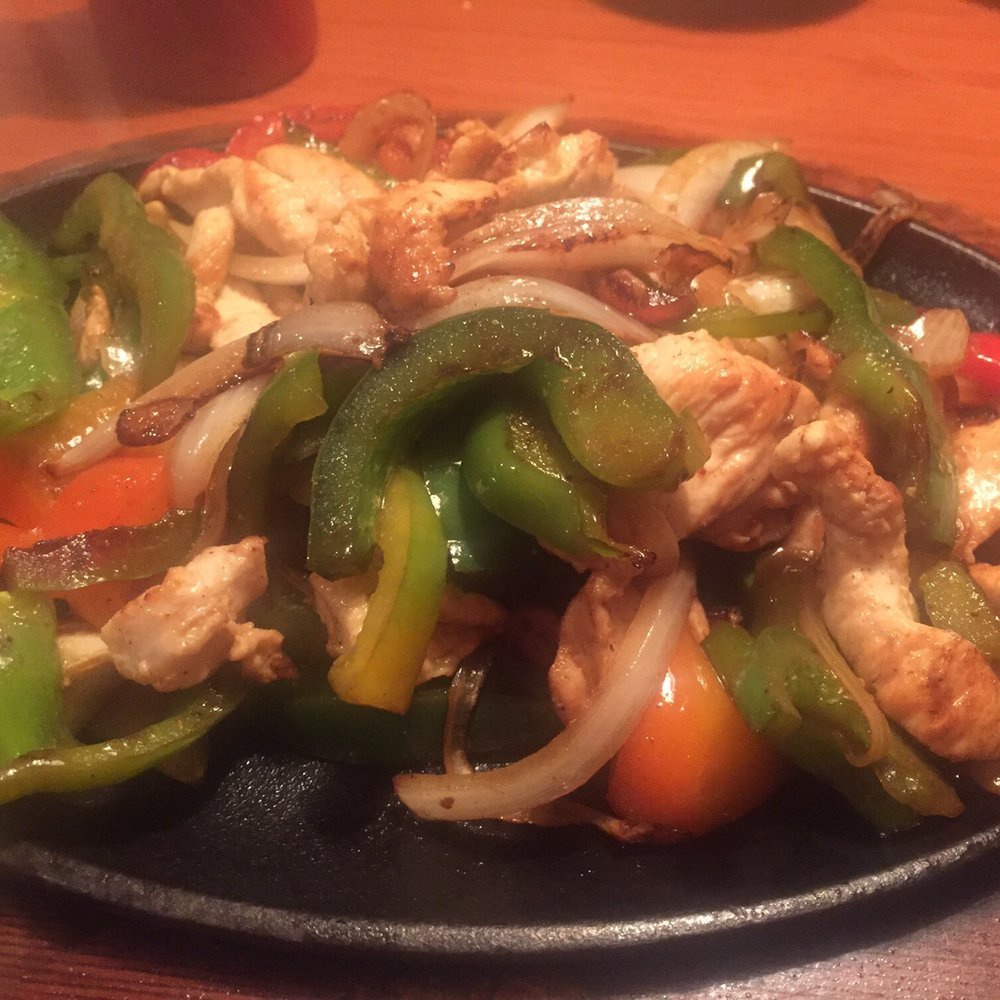 Cinco de Mayo - Chicken fajitas - Mexican Near Me - Concord, North Carolina Cinco de Mayo - Chicken fajitas - Mexican Near Me - Concord, North Carolina