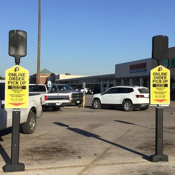 Tractor Supply - Department Stores Near Me - Bastrop, Texas
