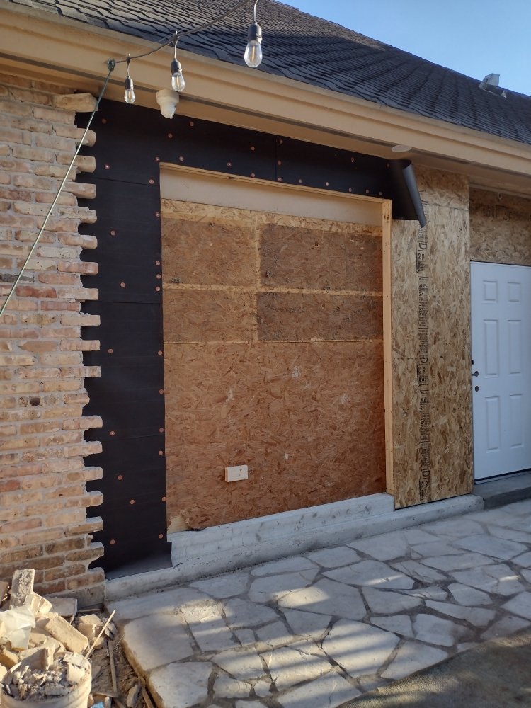 Slide of Universal Tech Service