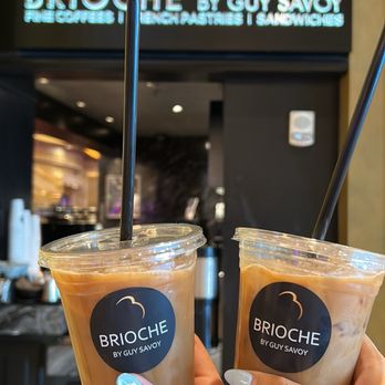 Brioche by Guy Savoy - Vanilla Iced Latte's with Oatmilk - Coffee & Tea Near Me - Las Vegas, Nevada Brioche by Guy Savoy - Vanilla Iced Latte's with Oatmilk - Coffee & Tea Near Me - Las Vegas, Nevada