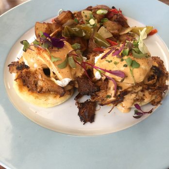Lapisara Eatery - Pulled pork Benedict - Breakfast & Brunch Near Me - San Francisco, California Lapisara Eatery - Pulled pork Benedict - Breakfast & Brunch Near Me - San Francisco, California
