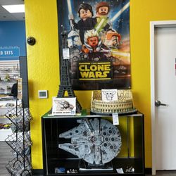 Bricks & Minifigs - North Phoenix - Come See Us For Star Wars Weekend May 2nd-4th 2026 !