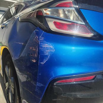 Fix Auto - Damage by hit & run - Body Shops Near Me - Milpitas, California Fix Auto - Damage by hit & run - Body Shops Near Me - Milpitas, California