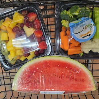 Wegmans - Fruit and vegetables - Grocery Near Me - Depew, New York