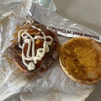Arby's - Classic Beef 'n Cheddar - Fast Food Near Me - Bremerton, Washington