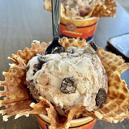Oreo overload ft founders favorite with strawberries Oreo overload ft founders favorite with strawberries