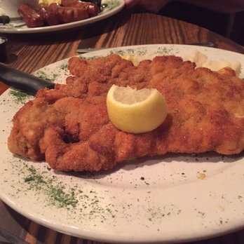 Checkers Old Munchen - American Near Me - Pompano Beach, Florida