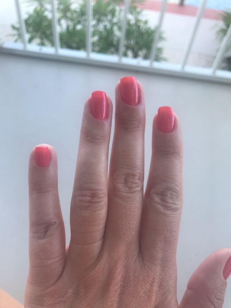 Nails by Ivis Image