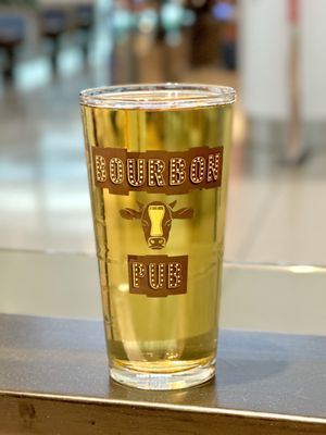 Bourbon Pub by null