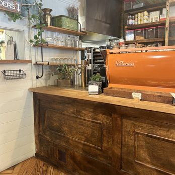 Harken Cafe - Bar area - Coffee & Tea Near Me - Charleston, South Carolina Harken Cafe - Bar area - Coffee & Tea Near Me - Charleston, South Carolina
