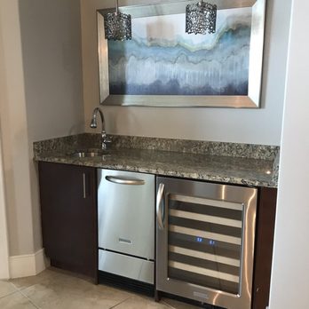 Turquoise Place Rentals - Wet Bar - Vacation Rental Agents Near Me - Orange Beach, Alabama Turquoise Place Rentals - Wet Bar - Vacation Rental Agents Near Me - Orange Beach, Alabama
