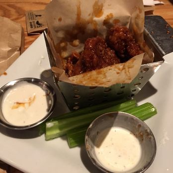 Chili's - Honey Chipotle boneless wings - American Near Me - Turlock, California