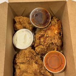 Hot & Crispy Deep Fried Chicken - Chicken thigh, breast, and drumstick with different sauces (ordered a la carte)