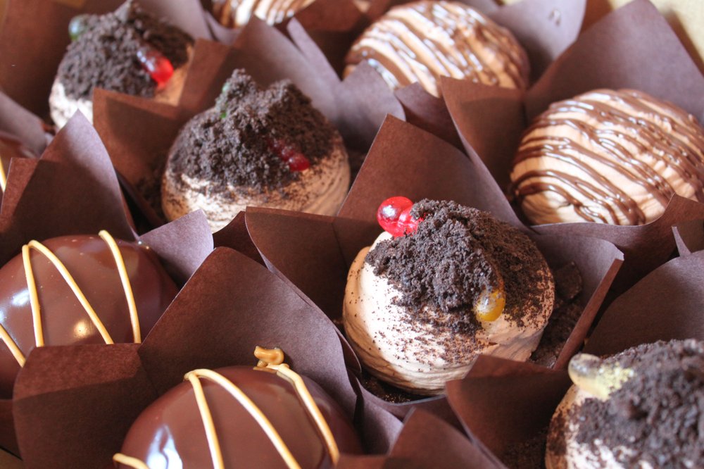 Food from Happy Sweets Cupcakes