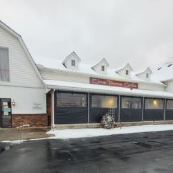Elma Towne Grille